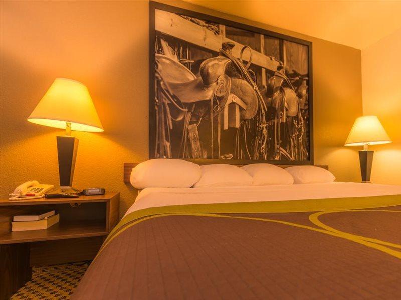 Super 8 By Wyndham Oklahoma Airport Fairgrounds West Motel Eksteriør bilde