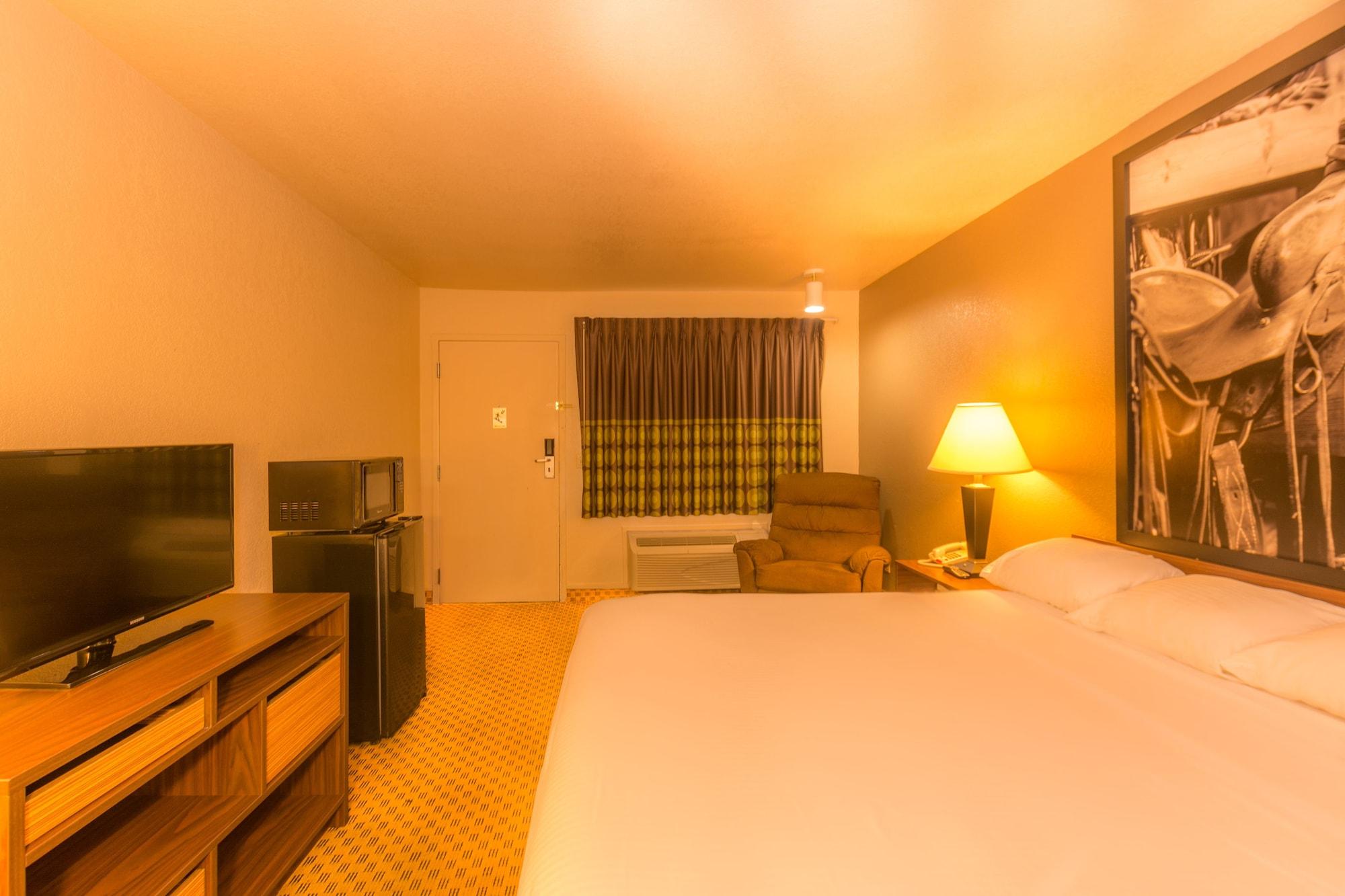 Super 8 By Wyndham Oklahoma Airport Fairgrounds West Motel Eksteriør bilde