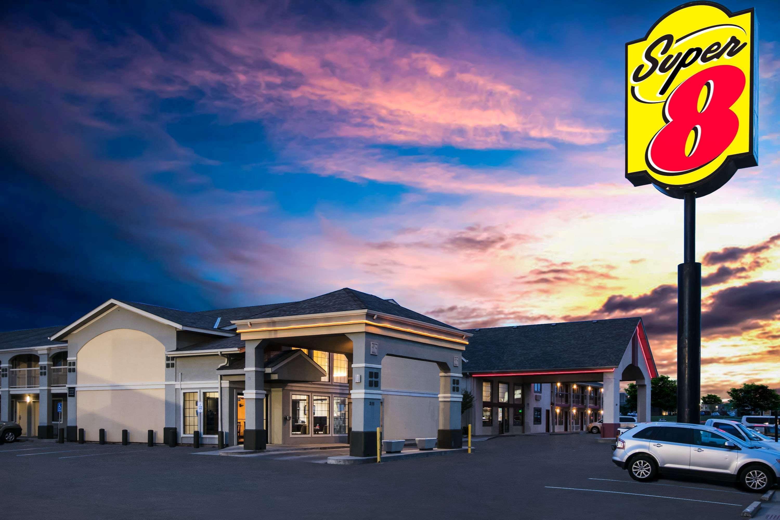 Super 8 By Wyndham Oklahoma Airport Fairgrounds West Motel Eksteriør bilde